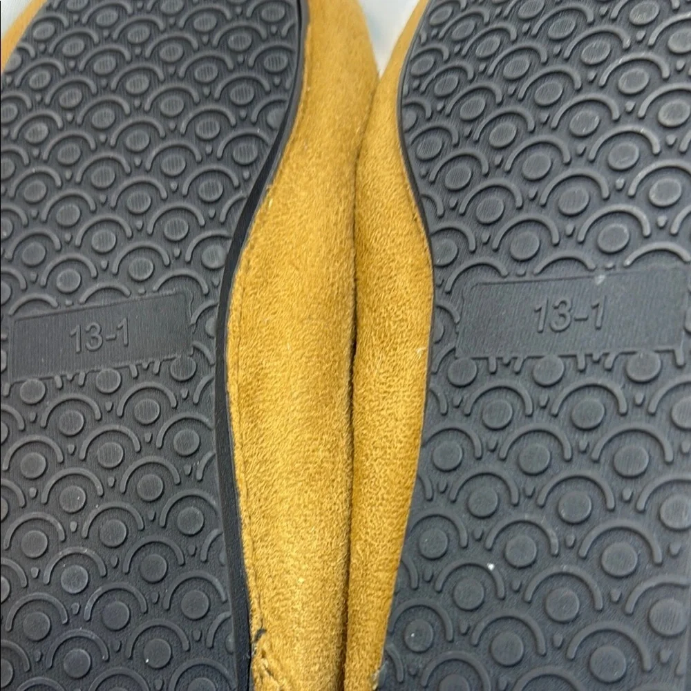 Lucky Brand Micro-Suede Moccasin Slippers, Camel/Tan color, Boys size 13-1, NWOT
